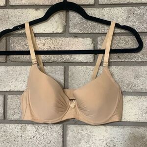 3for$20 bra has underwire 34C